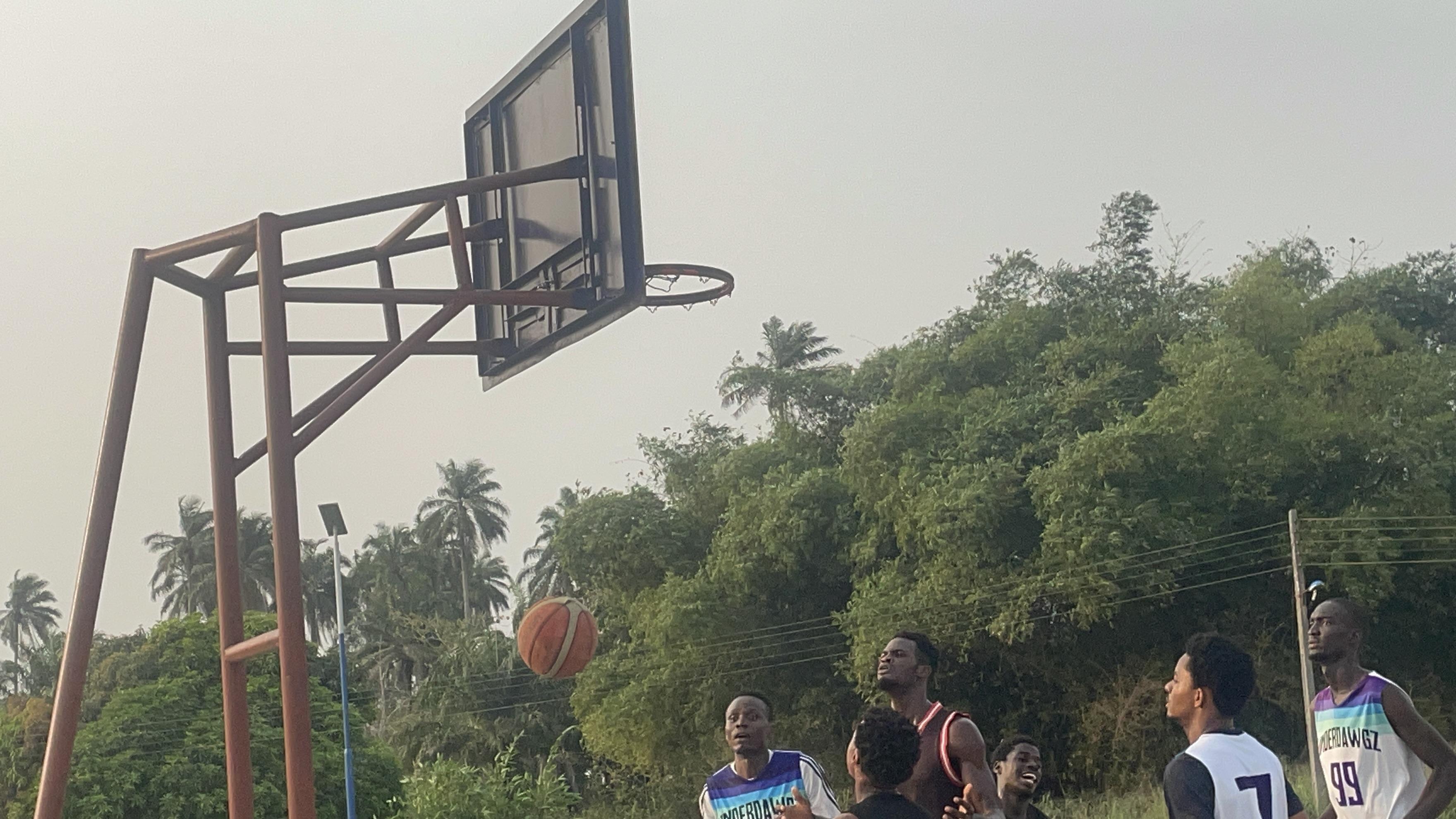 Underdawgz Clinch Convincing Victory Against AJU Basketball Team